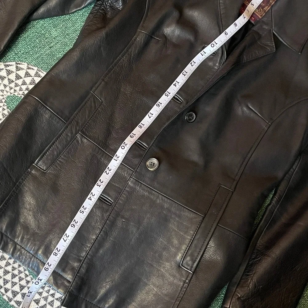 Leather jacket - Picture 5 of 6
